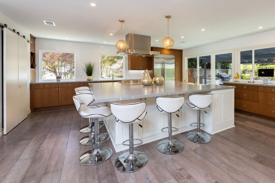 Kaminskiy-Design-and-Remodeling